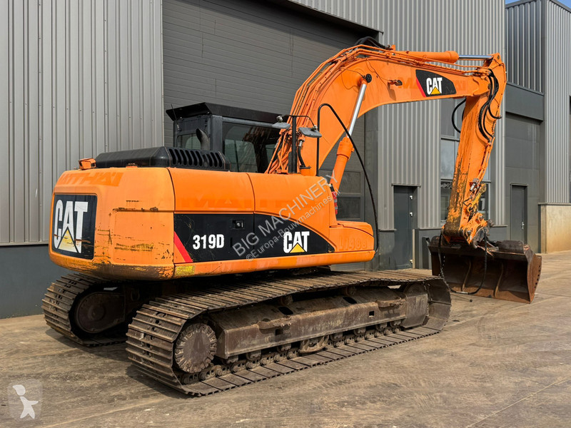 Escavatore Caterpillar