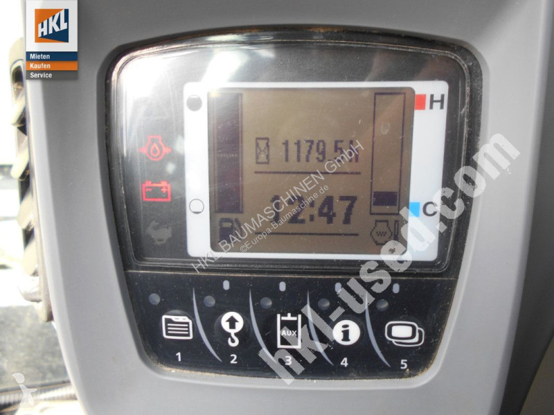 Escavadora Kubota KX 080-4