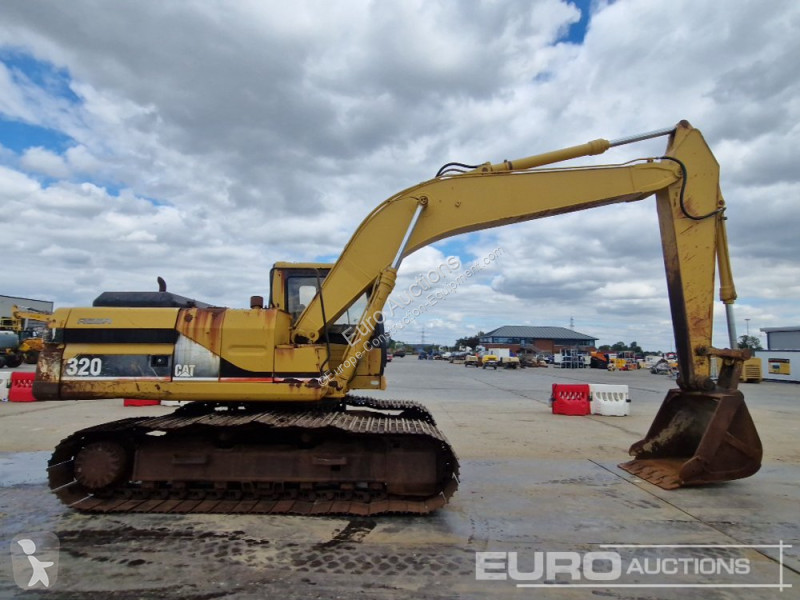 Excavator Caterpillar 320