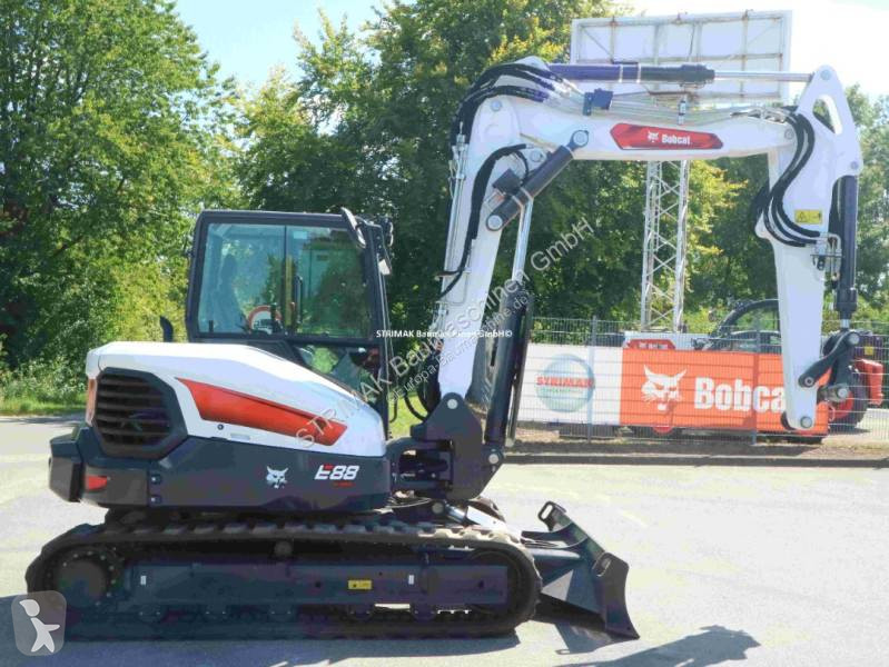 Escavadora Bobcat E 88