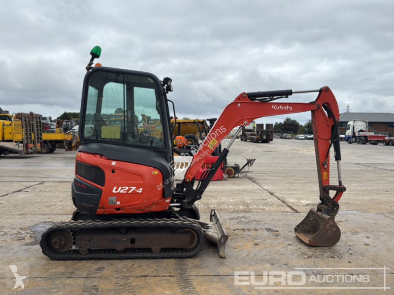 جرافة Kubota U27-4