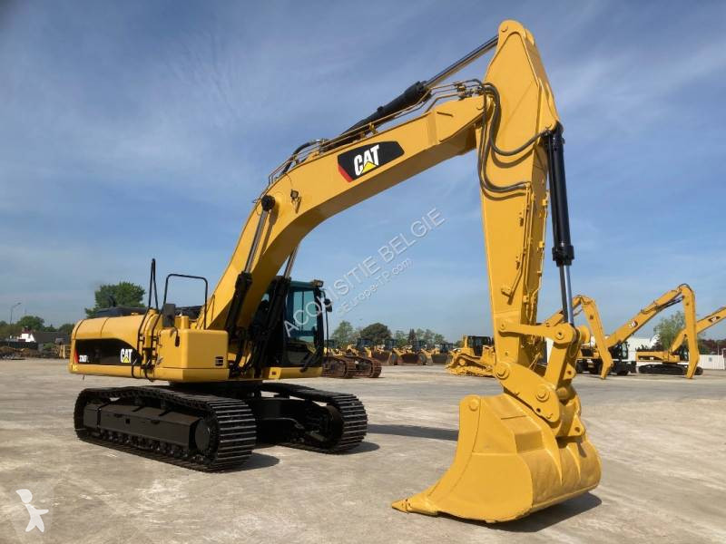 Graafmachine Caterpillar 330DL
