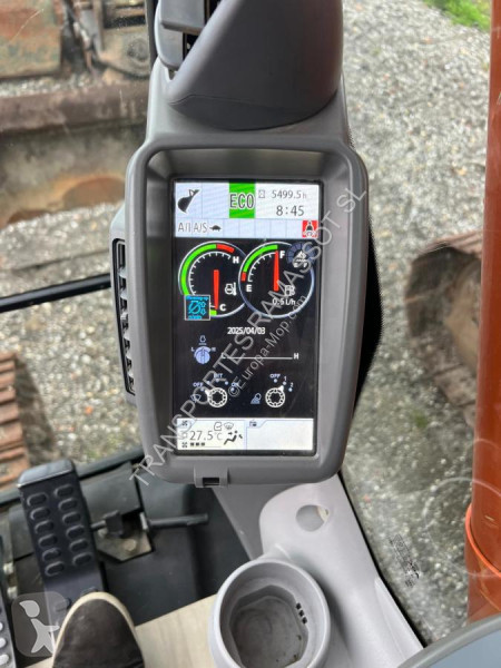 Excavator Hitachi 6