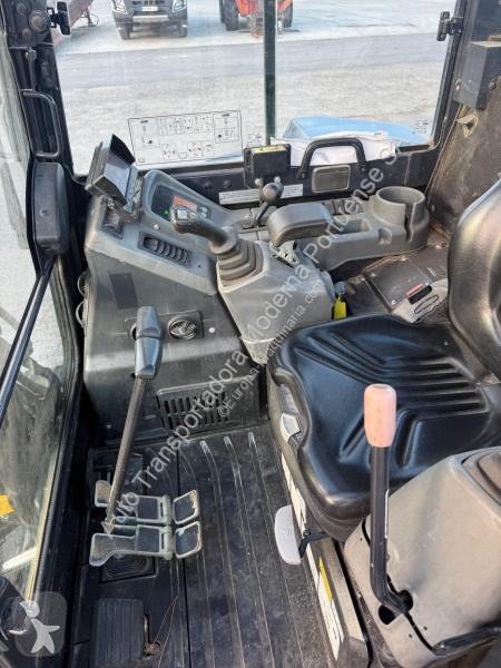 Escavadora Yanmar  ViO50
