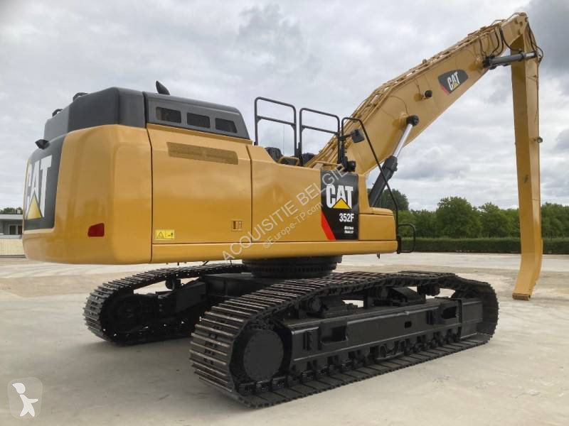 Lopatový nakládač Caterpillar 352F MH