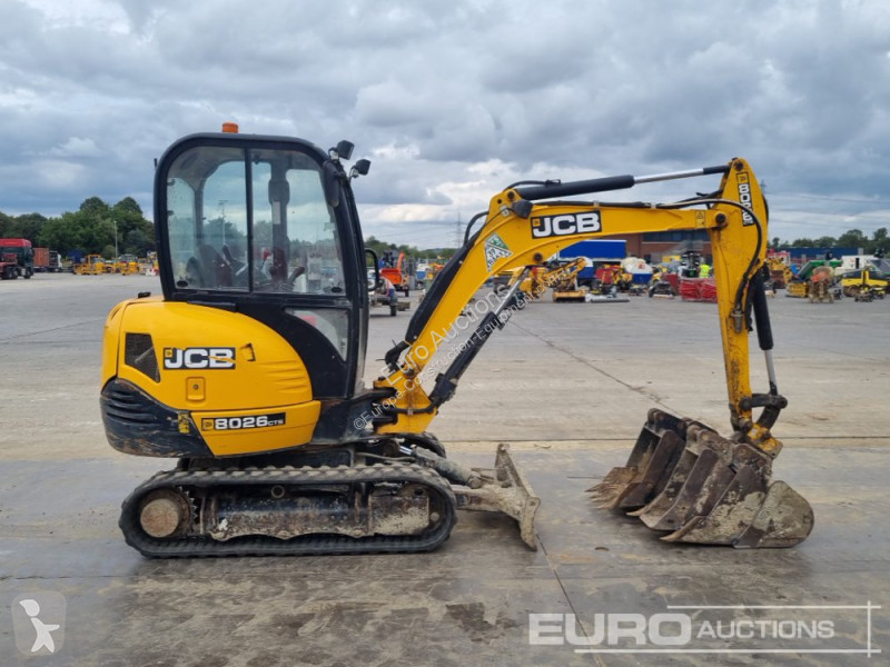 جرافة JCB 8026 CTS