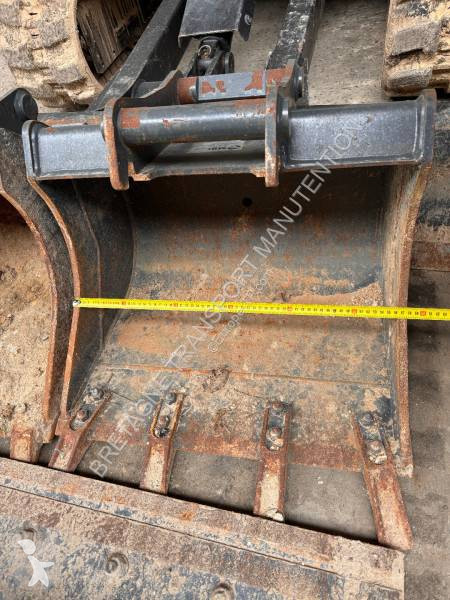 Escavadora Caterpillar 302.7CR