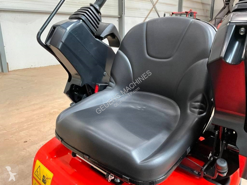 جرافة Kubota U 10-5 UNUSED