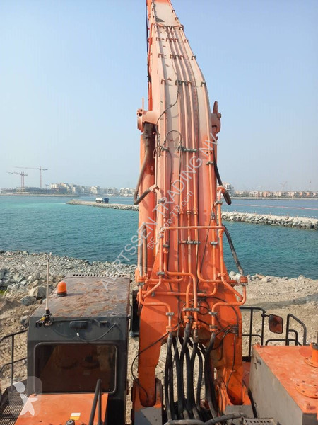 Escavadora Hitachi Longreach 28m (Abu Dhabi)