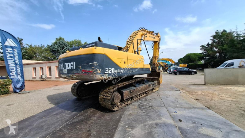 Escavatore Hyundai R320NLC-9
