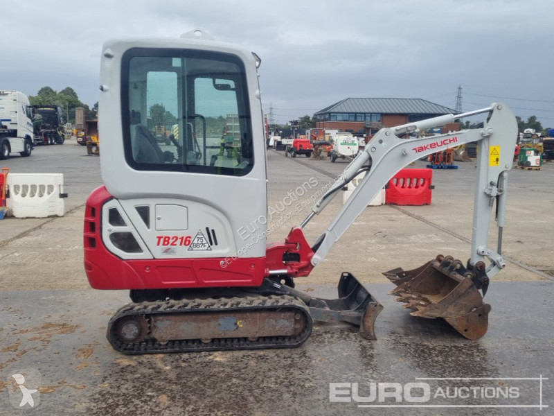 Graafmachine Takeuchi TB216
