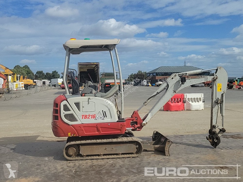 Graafmachine Takeuchi TB216
