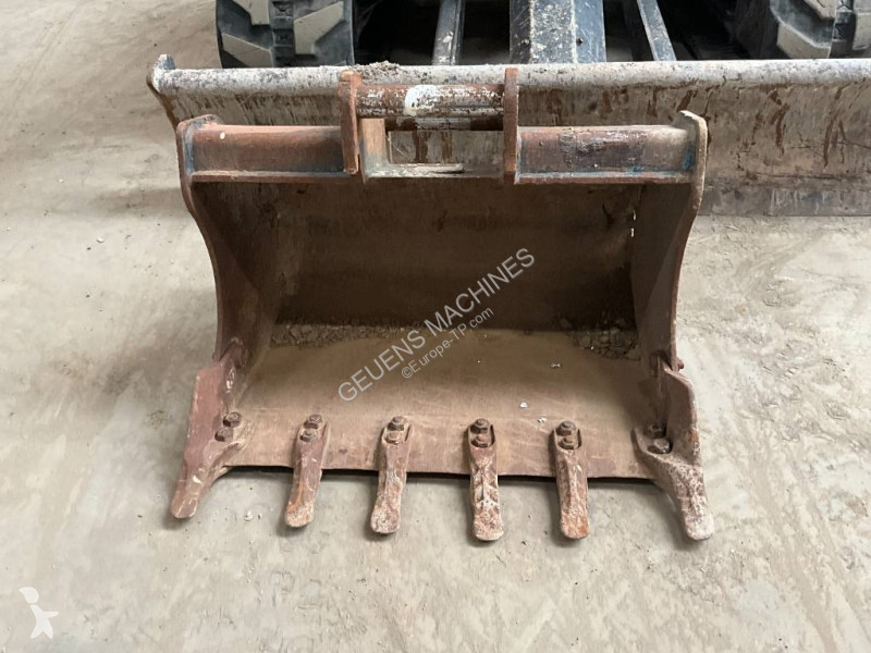 Escavadora Kubota KX 080-4