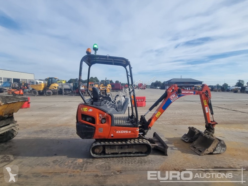 Lopatový nakládač Kubota KX015-4