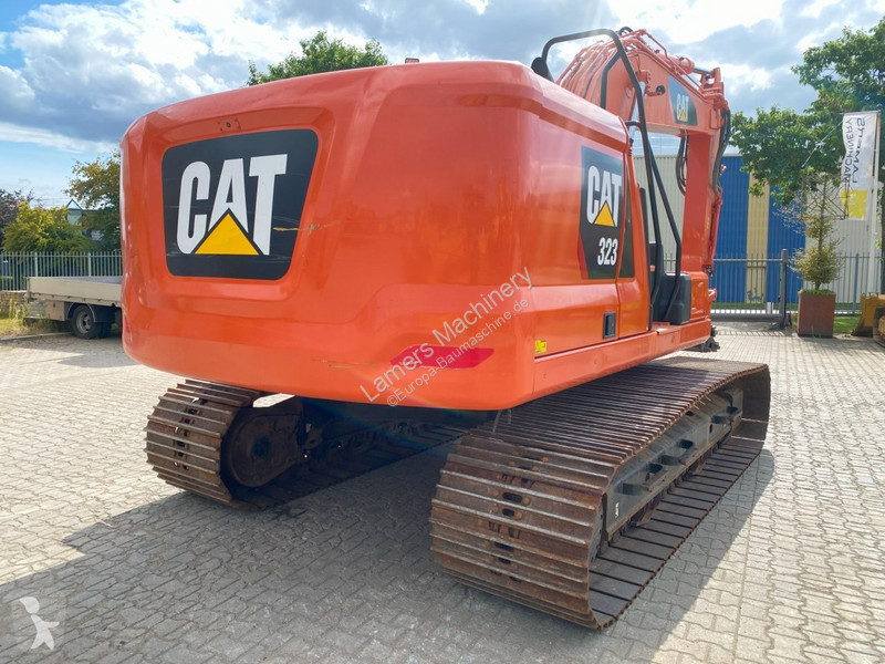 Escavadora Caterpillar 323 Next Gen NVT