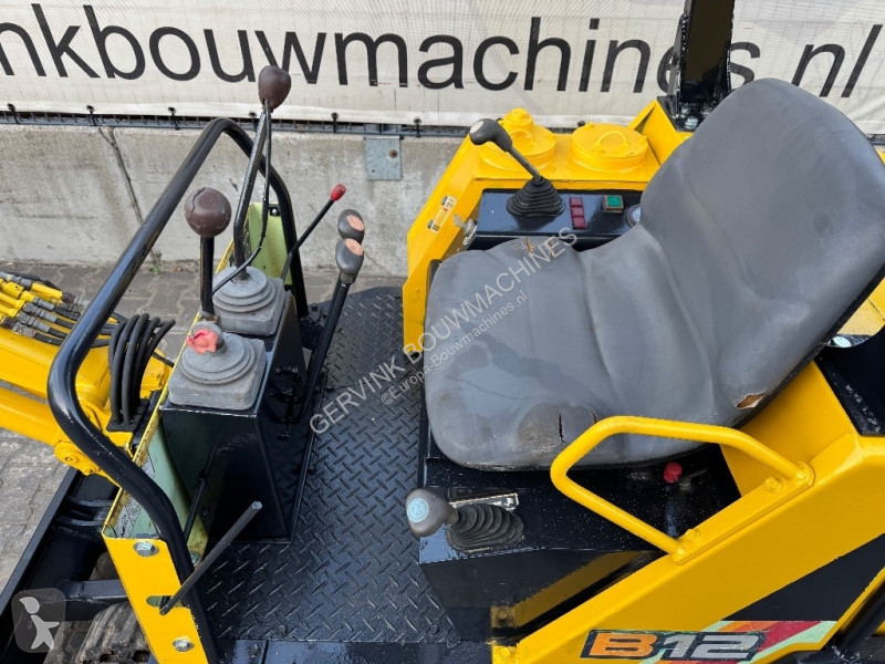 Escavatore Yanmar