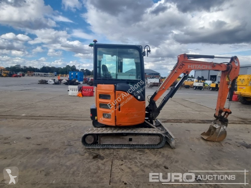 Excavadora Hitachi ZX26U-5A CLR