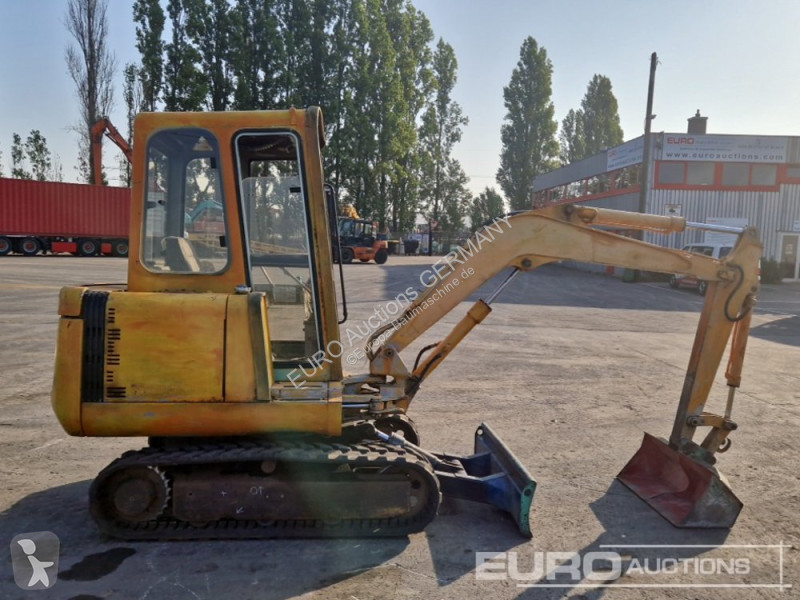 جرافة Takeuchi