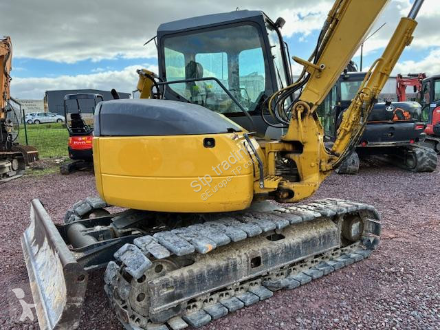 جرافة Komatsu 78MR6