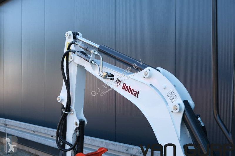 جرافة Bobcat E20Z | 2024 | 791h