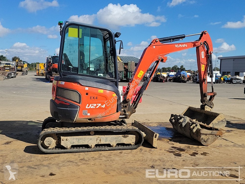 جرافة Kubota U27-4