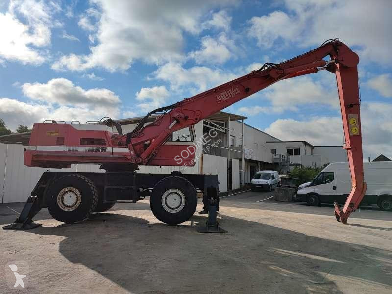 Excavadora Liebherr  A942