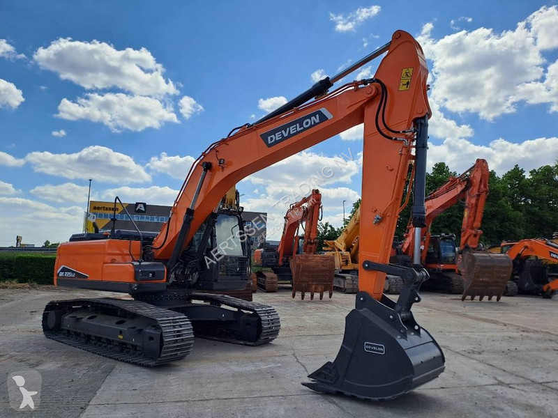 Skovl Develon DX225LC-7M