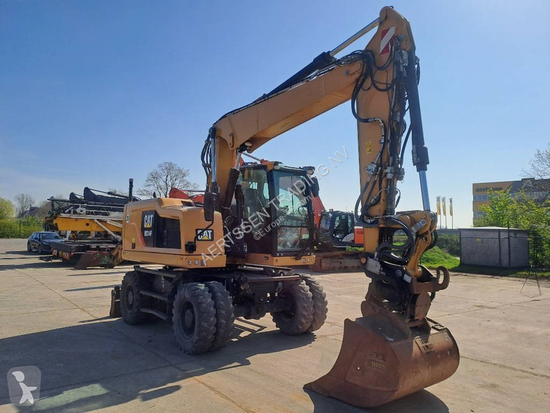 Excavator Caterpillar M134F