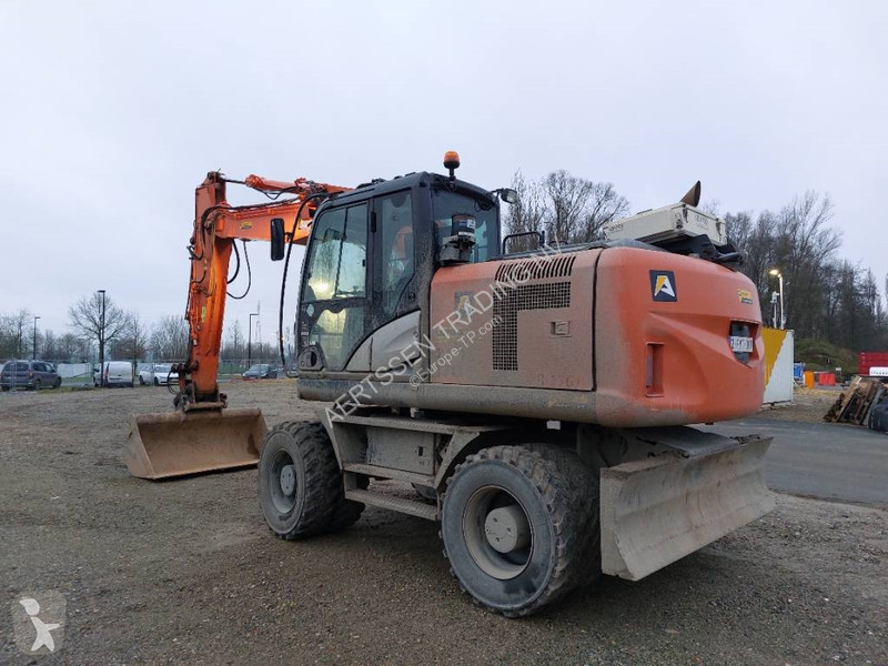 Skovl Hitachi W-5 B