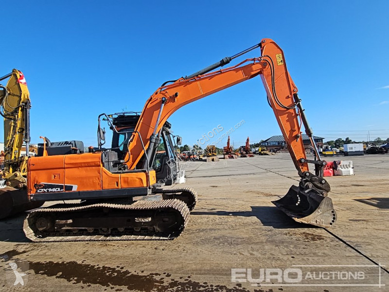 Escavadora Doosan -5