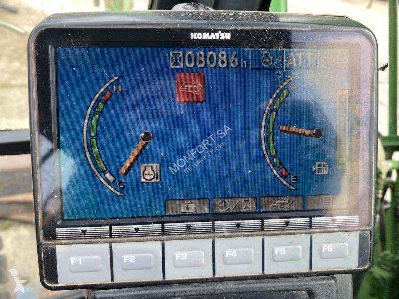 Lopatový nakládač Komatsu  PC138-8
