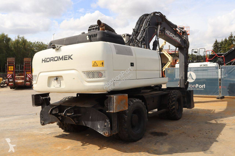 جرافة Hidromek