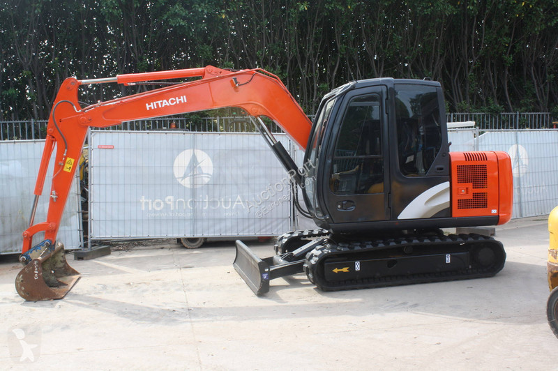 Excavadora Hitachi