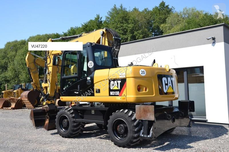 Excavator Caterpillar D ROTOTILT