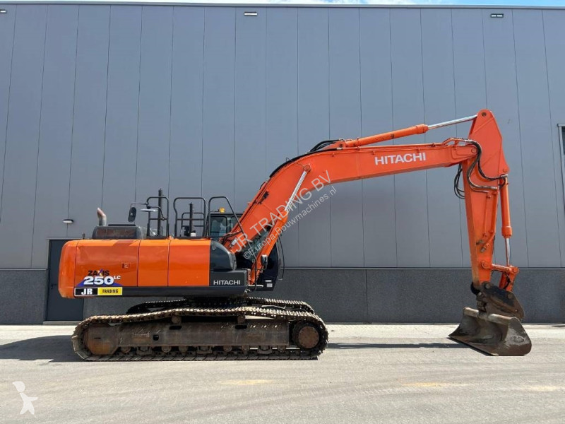 Escavadora Hitachi LC-6 (GPS Prepared)