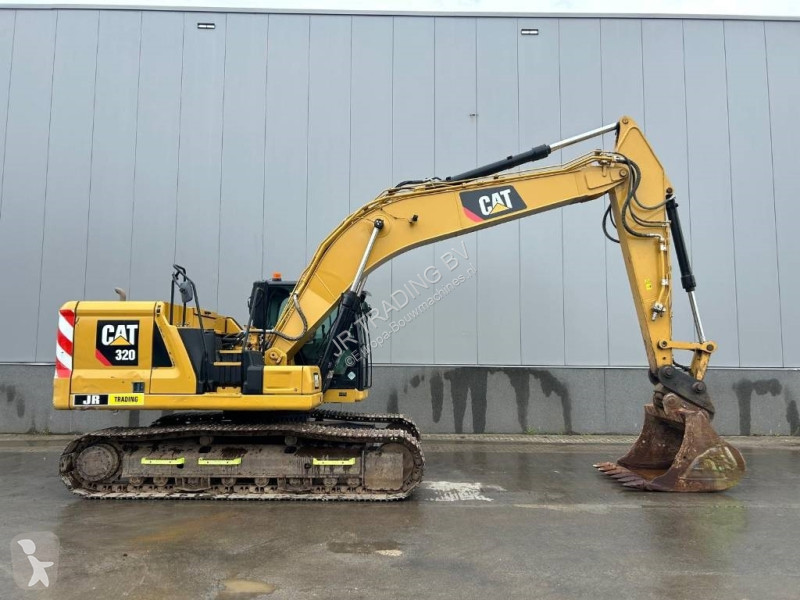 Excavator Caterpillar 320