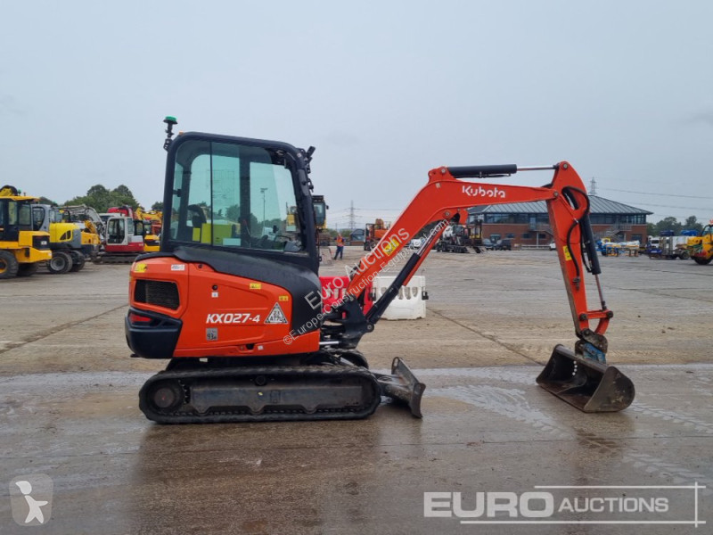Lopatový nakládač Kubota KX027-4