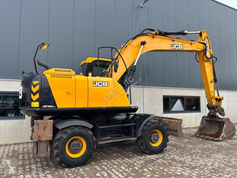 Escavadora JCB