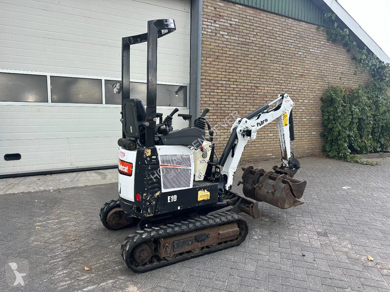 Skovel Bobcat