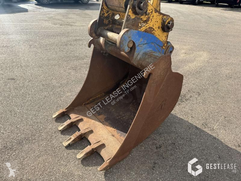 Escavatore Caterpillar D