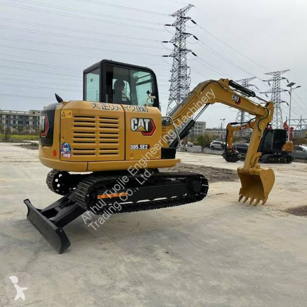 Rýpadlo Caterpillar 305.5E