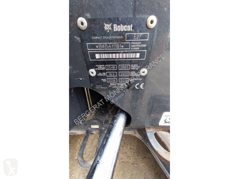 Excavator Bobcat E27