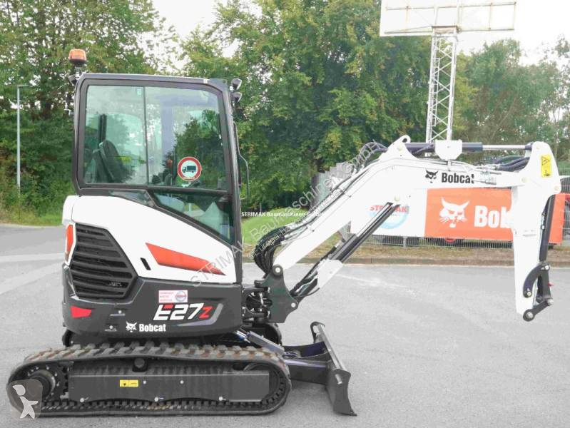 Lopatový nakládač Bobcat E 27z