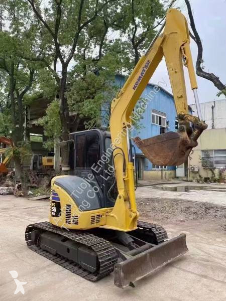 جرافة Komatsu PC55MR