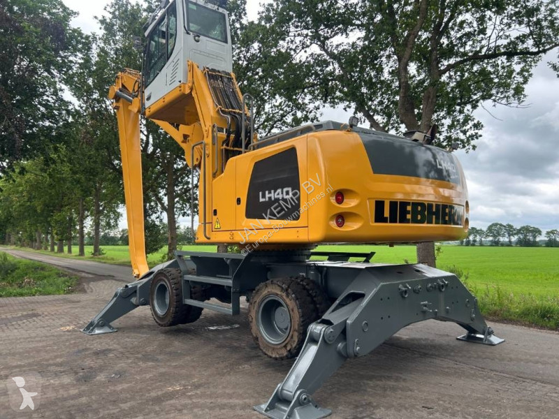 Rýpadlo Liebherr LH 40