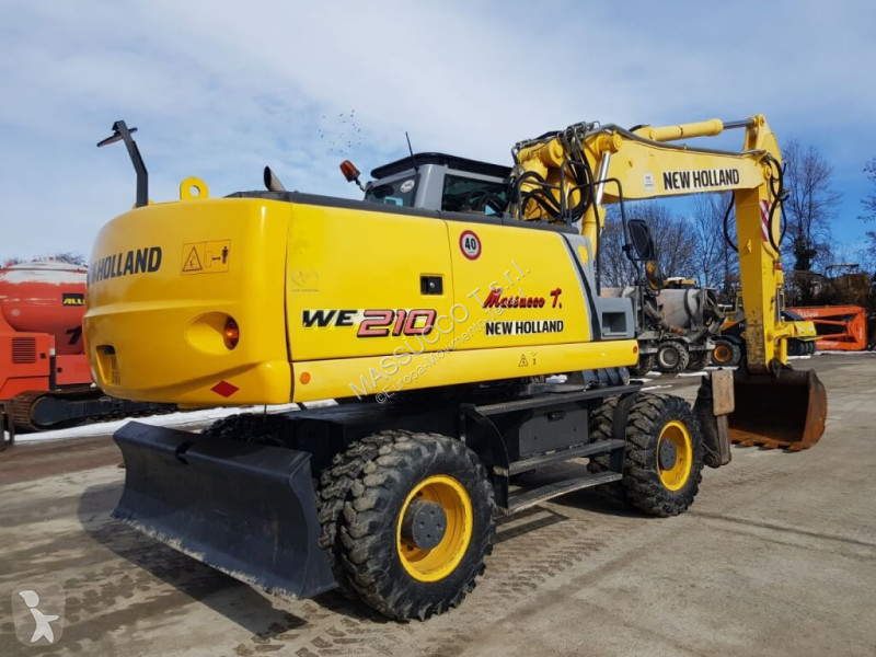 Escavatore New Holland WE210