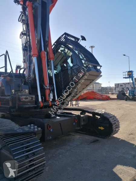 Rýpadlo Hitachi 0MC-7