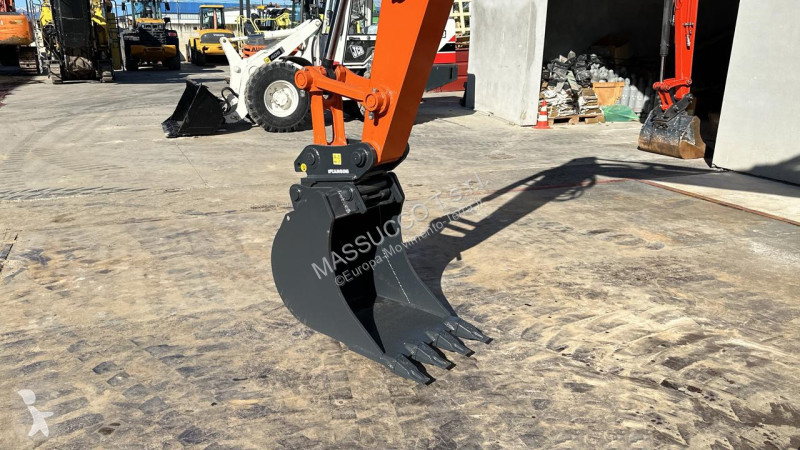 Rýpadlo Hitachi ZX95US-7