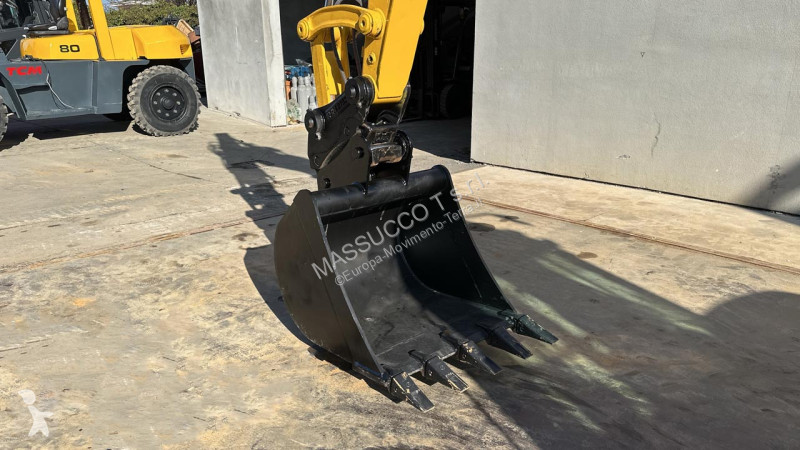 Rýpadlo Komatsu PC80MR-5E