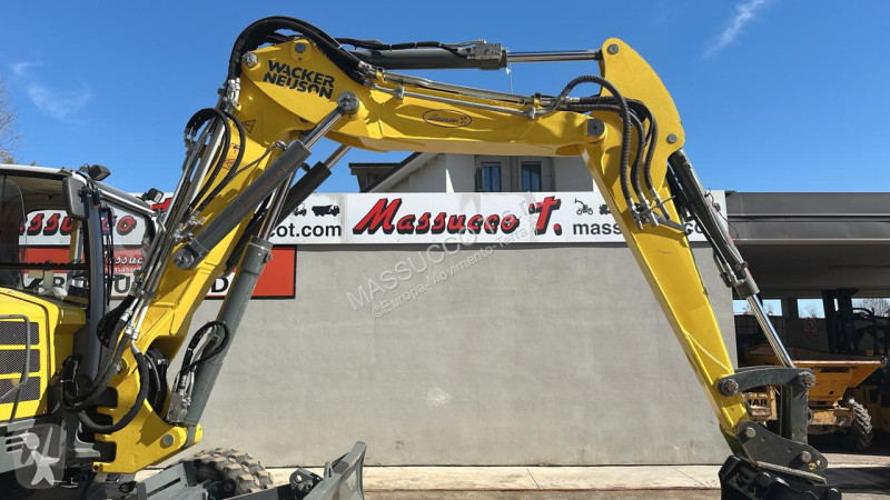 Rýpadlo Wacker Neuson EW100 4X4